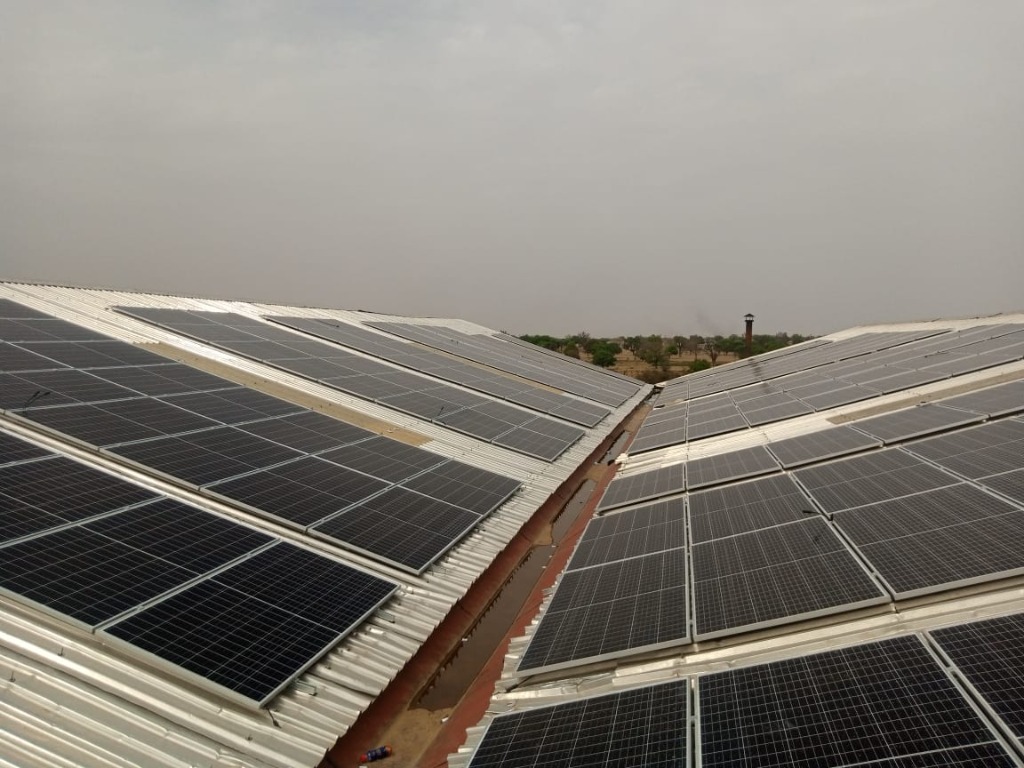 Froot Multitrade industrial solar array